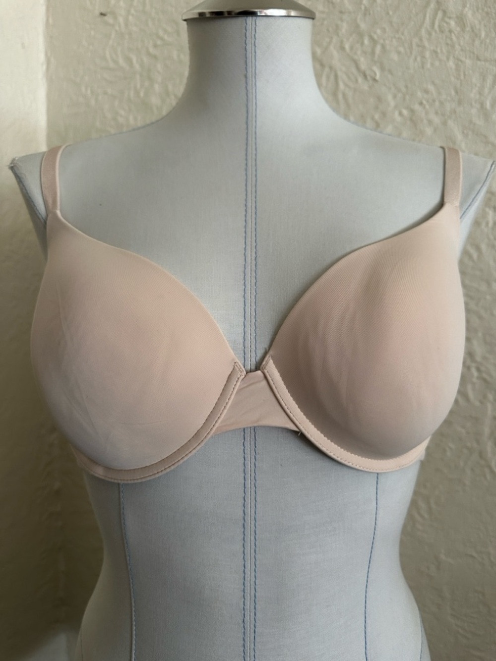 Victoria’s Secret Lightly Lined Demi Bra Nude Beige 32DD